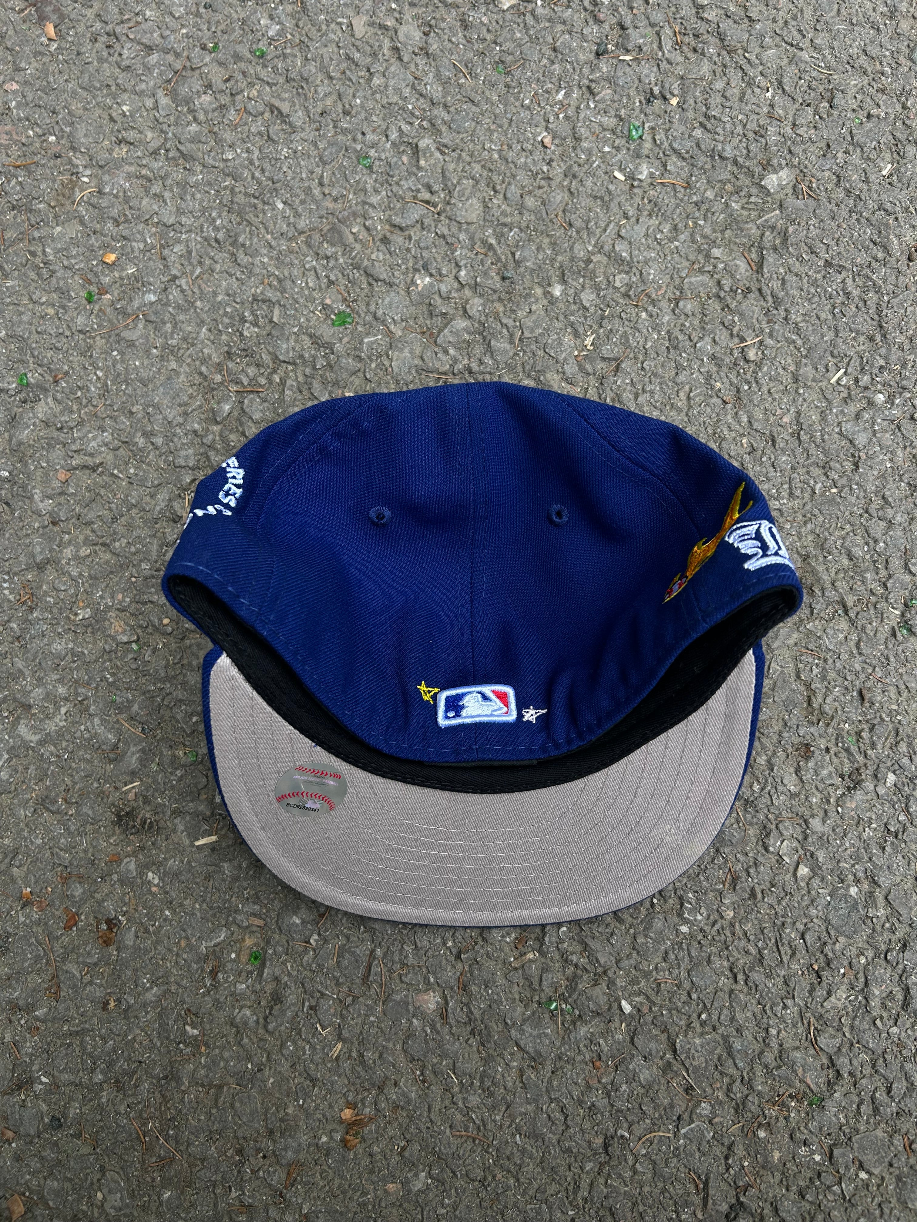 CW - LA 1958 STAR ROYAL BLUE CUSTOM
